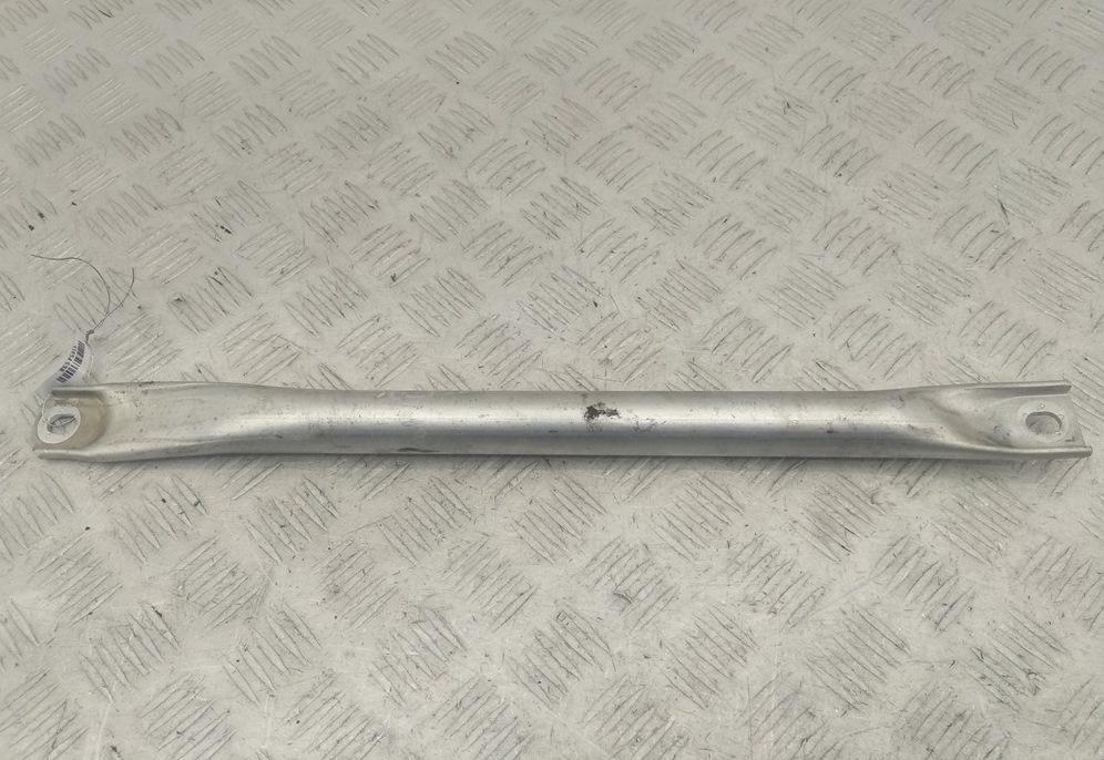 кронштейн (крепление) BMW 5 F10/F11 2013, 2.0 л., дизель, АКПП, синий, универсал, 7180315