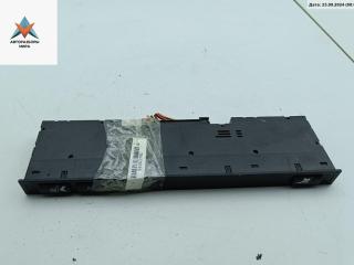 кнопка обогрева сидений BMW 5 серия E39 1999, 2.5 л., бензин, АКПП, чёрный, универсал, 8373712