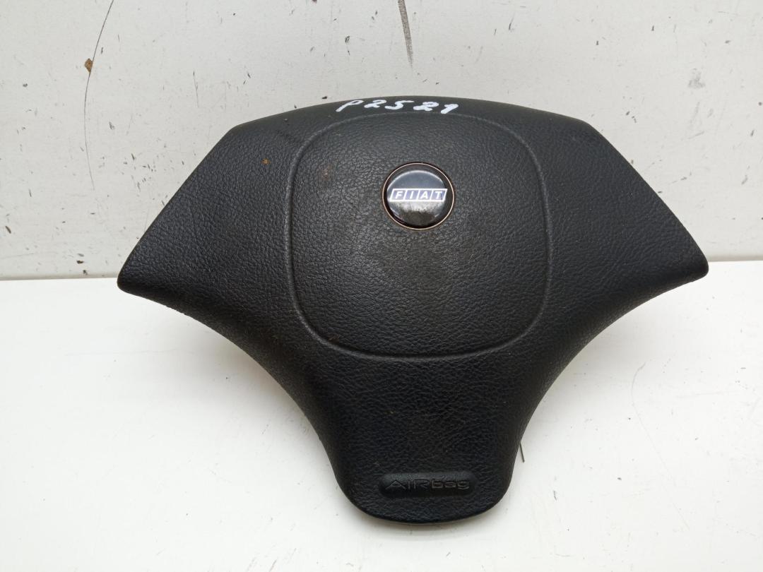 подушка безопасности водителя Fiat Palio 1998, 1.2 л., бензин, МКПП, серый, универсал, 100150024