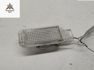 фонарь салона (плафон) Audi A6 4B/C5 2000, 1.8 л., бензин, МКПП, серый, седан, 4B0947415