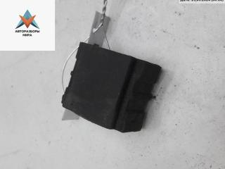 кронштейн радиатора Volkswagen Passat B5 [рестайлинг] 2002, 1.9 л., дизель, МКПП, чёрный, универсал, 8D0260425