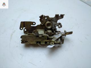 замок двери передней левой Mercedes-Benz Vito-1 W638 1999, 2.2 л., дизель, МКПП, красный, микроавтобус, 9017200135