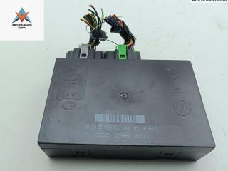 блок комфорта Volkswagen Golf 4 поколение 2000, 1.4 л., бензин, МКПП, серый, универсал, 1C0962258J