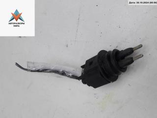 датчик уровня омывающей жидкости Volkswagen Jetta 5 поколение 2005, 2.5 л., бензин, АКПП, синий, седан
