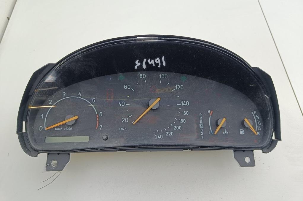 приборная панель Saab 9-5 1997, 2.3 л., бензин, АКПП, чёрный, седан, 4873618