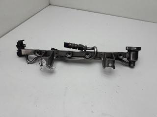 топливная рампа Volkswagen Passat B5 1998, 1.6 л., бензин, АКПП, синий, универсал, 06B173317A