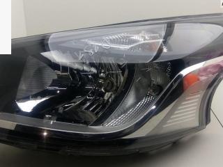 фара левая Renault Trafic 3 поколение 2017, 1.6 л., дизель, МКПП, белый, микроавтобус