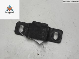 кронштейн радиатора Volkswagen Passat B5 [рестайлинг] 2003, 2.0 л., бензин, МКПП, чёрный, универсал, 4B0260427