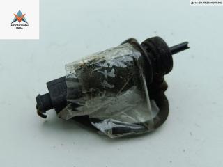 насос (моторчик) омывателя стекла Volkswagen Passat B5 1997, чёрный, универсал