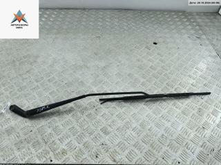 Щеткодержатель (поводок стеклоочистителя) передний Volkswagen Golf 4 поколение 2000, 1.9 л., дизель, МКПП, белый, универсал