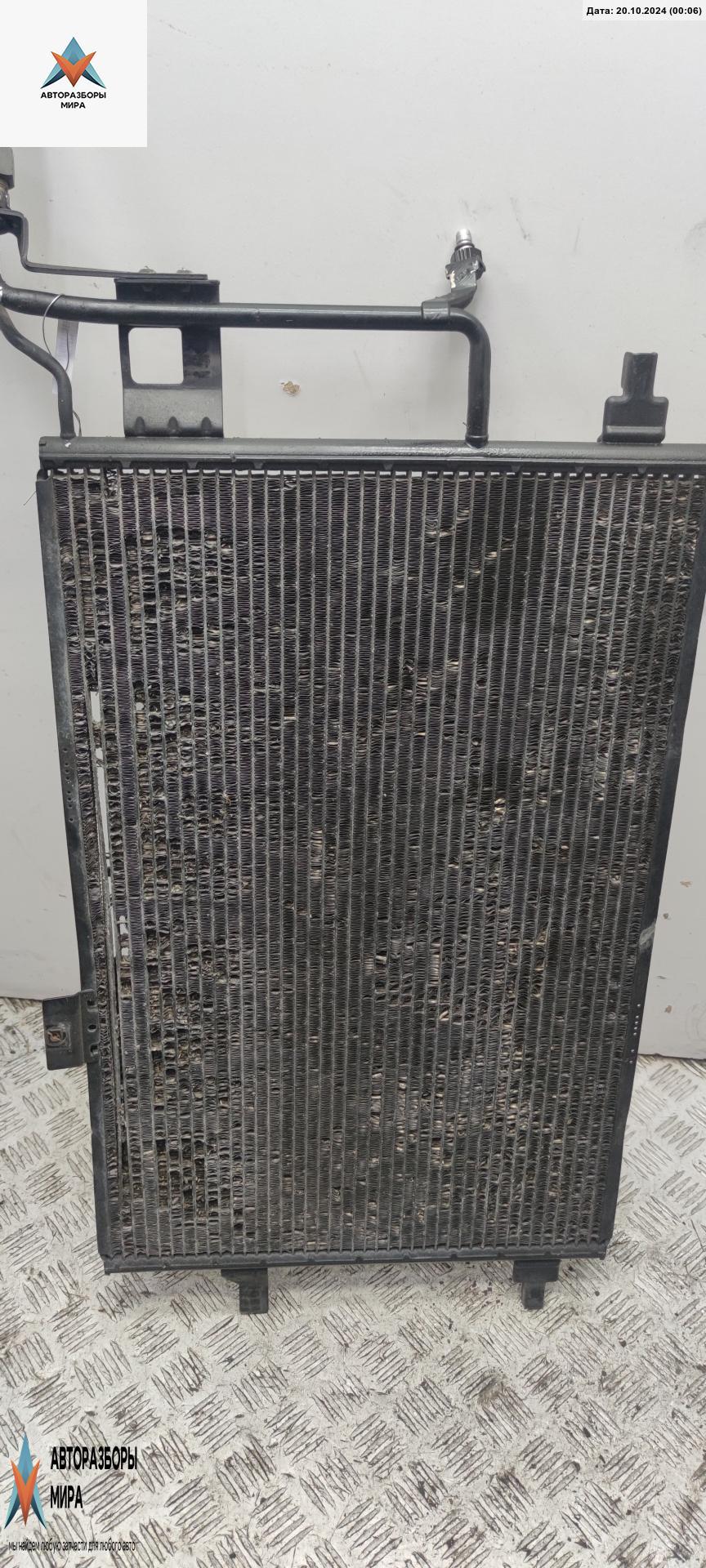 радиатор кондиционера Audi A6 4B/C5 2000, 2.5 л., дизель, АКПП, чёрный, универсал - фото №1