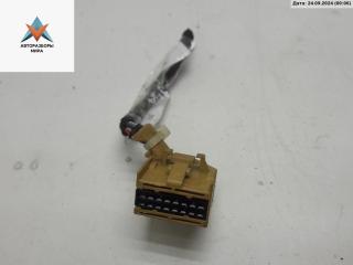 разъем (фишка) проводки Volkswagen Golf 4 поколение 2002, 1.6 л., бензин, МКПП, чёрный, хетчбэк 5 дв., 443971883A