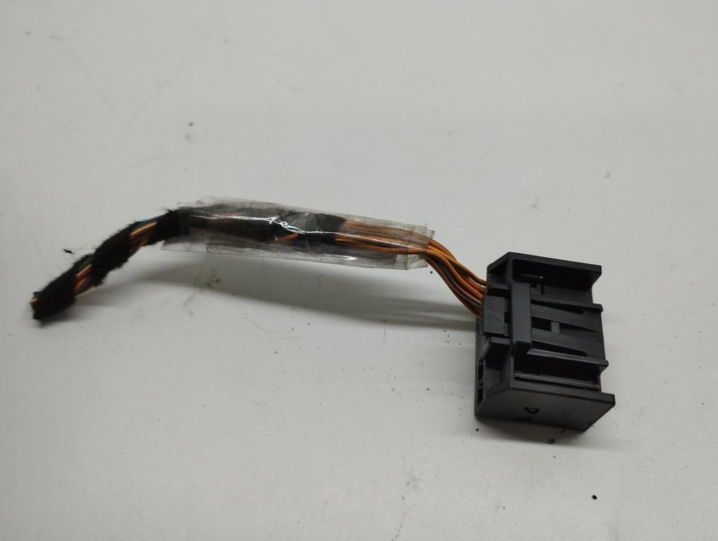 разъем (фишка) проводки Audi A4 B8 2008, 2.0 л., дизель, АКПП, серый, седан, 8E0972126