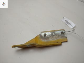 петля капота правая Volkswagen Transporter T4 1995, жёлтый, микроавтобус, 701805384G