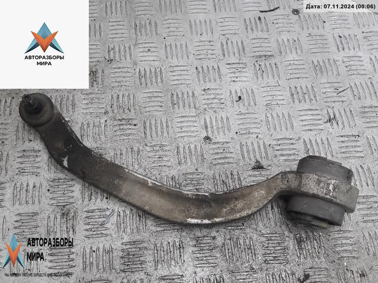 рычаг передний правый Volkswagen Passat B5 1998, 1.6 л., бензин, МКПП, красный, универсал - фото №1