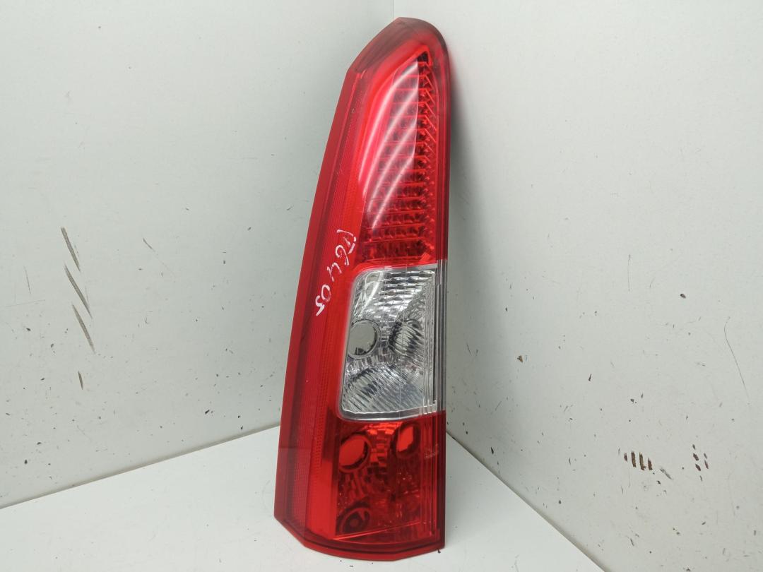 фонарь задний левый Volvo V70 2006, 2.4 л., бензин, АКПП, серый, универсал, 30722645