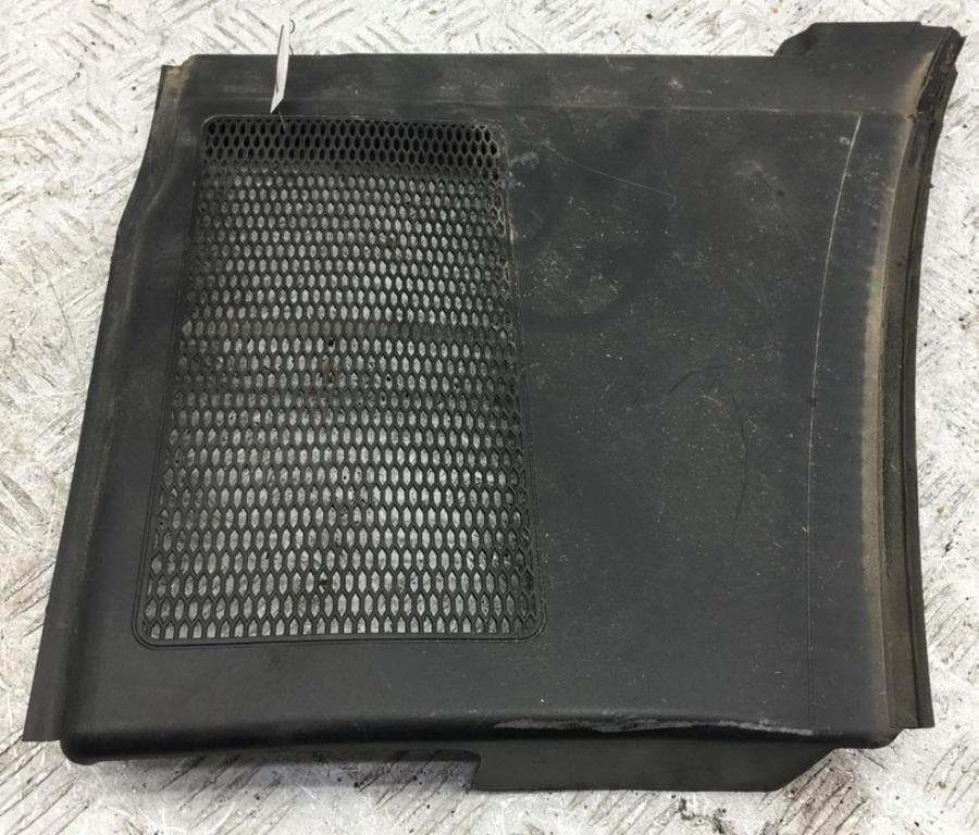 дождевик Audi A4 B7 2006, 2.0 л., дизель, МКПП, чёрный, универсал, 8E1819447A