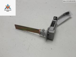 датчик температуры Volkswagen Golf 5 поколение 2005, 1.4 л., бензин, МКПП, синий, хетчбэк 3 дв., 4B0820539