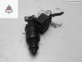 форсунка Volkswagen Golf 4 поколение 1998, 1.6 л., бензин, МКПП, серый, хетчбэк 5 дв., 037906031AA - фото №2