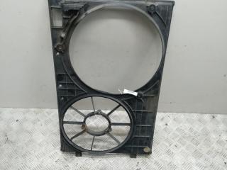 диффузор вентилятора Volkswagen Golf 4 поколение 2000, 1.4 л., бензин, МКПП, синий, универсал, 1J0121207T