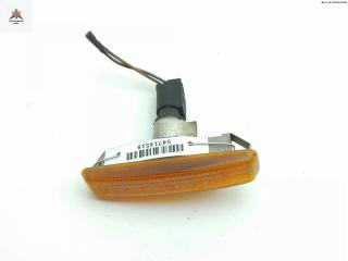 повторитель передний левый BMW 5 серия E39 1999, 2.5 л., бензин, АКПП, чёрный, универсал, 8360589