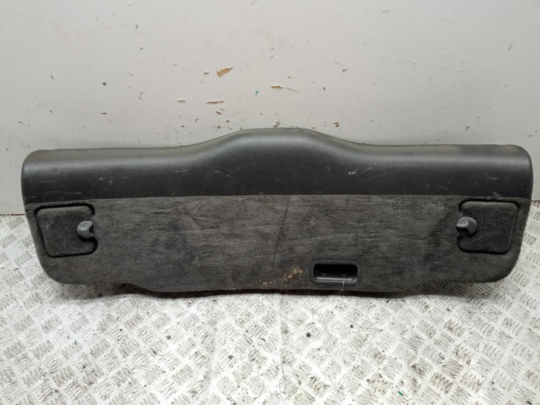 обшивка крышки багажника Volvo S40 / V40 1998, 1.8 л., бензин, МКПП, зелёный, универсал