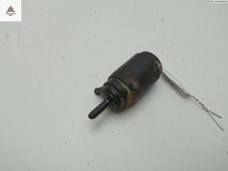 насос (моторчик) омывателя стекла Volvo S40 1 поколение [рестайлинг] 2003, серый, универсал, 103630