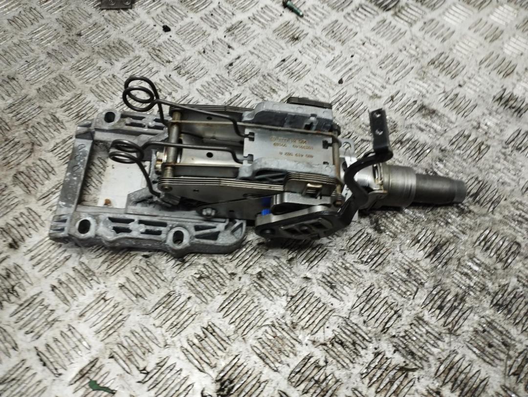 рулевая колонка Audi A6 C5 1999, 1.8 л., бензин, МКПП, серый, седан, 4B0419502A