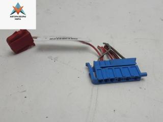 разъем (фишка) проводки Volkswagen Passat B4 1996, 1.8 л., бензин, МКПП, зелёный, универсал, 357959971