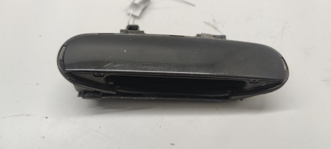 ручка наружная задняя правая Audi A6 C5 2000, 2.5 л., дизель, АКПП, чёрный, универсал, 4B2837886A