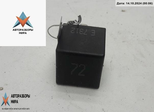 реле (прочие) Volkswagen Passat B3 1993, 1.8 л., бензин, АКПП, синий, универсал, 191955529 - фото №1