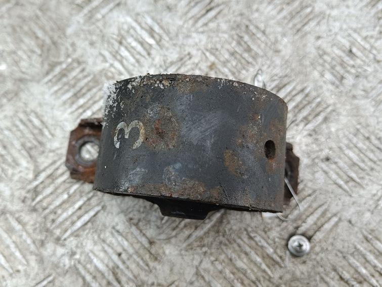 подушка крепления двигателя Volvo S40 / V40 1999, 1.8 л., бензин, МКПП, серый, универсал