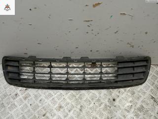 заглушка (решетка) в бампер Fiat Punto 2 поколение [рестайлинг] 2004, 1.2 л., бензин, МКПП, красный, хетчбэк 3 дв., 735366075