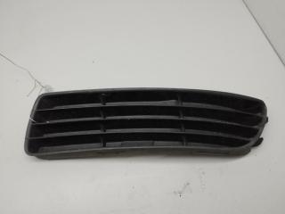 заглушка (решетка) в бампер Audi A4 B5 1997, 1.6 л., бензин, МКПП, чёрный, седан, 8D0807345