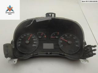 приборная панель Fiat Doblo 1 поколение [рестайлинг] 2006, 1.9 л., дизель, МКПП, жёлтый, фургон