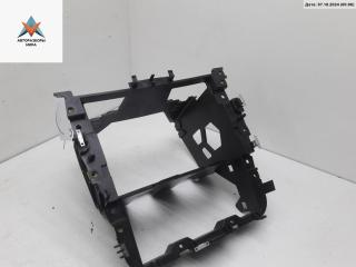 рамка под магнитолу Volkswagen Golf 5 поколение 2005, 1.6 л., бензин, МКПП, серый, хетчбэк 3 дв., 1K0858005C