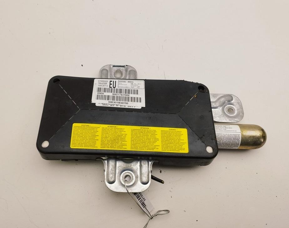 подушка безопасности дверная BMW 3 E46 1999, 2.8 л., бензин, АКПП, серый, универсал, 8217437