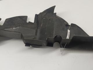 диффузор вентилятора Audi A6 4B/C5 2000, 2.4 л., бензин, АКПП, серый, седан, 4B0121284D