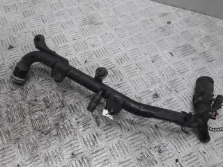 трубка охлаждающей жидкости Volkswagen Passat B5 1998, 1.6 л., бензин, МКПП, 06B121071