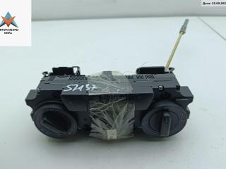 блок управления печки / климат-контроля Skoda Octavia mk2 (A5 1Z) 2007, 1.6 л., бензин, МКПП, красный, универсал