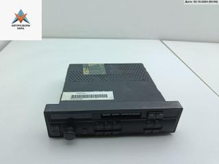 магнитола Audi A4 B5 1996, 1.8 л., бензин, АКПП, серый, седан, 4D0035152