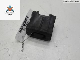 кронштейн радиатора Volkswagen Passat B5 [рестайлинг] 2003, 2.0 л., бензин, МКПП, чёрный, универсал, 8D0260425