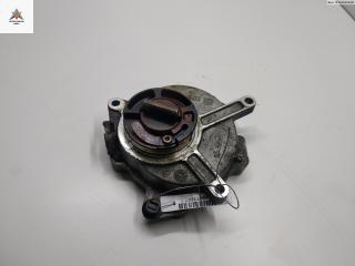 насос вакуумный Audi A4 B6 2002, 2.0 л., бензин, МКПП, синий, универсал, 06D145100D