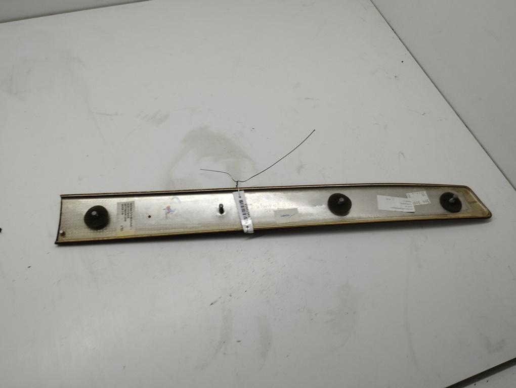накладка декоративная Audi A6 4B/C5 2000, 2.5 л., дизель, АКПП, чёрный, универсал, 4B0867410 - фото №1