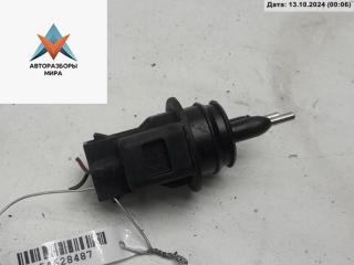 датчик уровня омывающей жидкости Skoda Superb 1 поколение [рестайлинг] 2008, 2.0 л., дизель, МКПП, серый, седан
