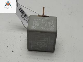 реле (прочие) Volkswagen Passat B3 1990, 1.8 л., бензин, МКПП, зелёный, универсал, N18