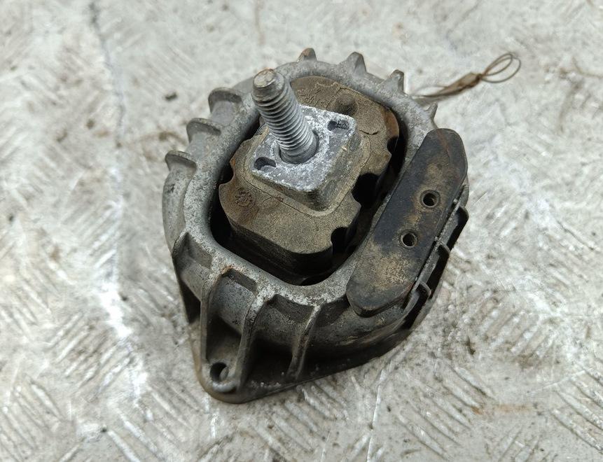подушка крепления двигателя BMW 3 E90/E91/E92/E93 2005, 2.0 л., дизель, МКПП, чёрный, универсал