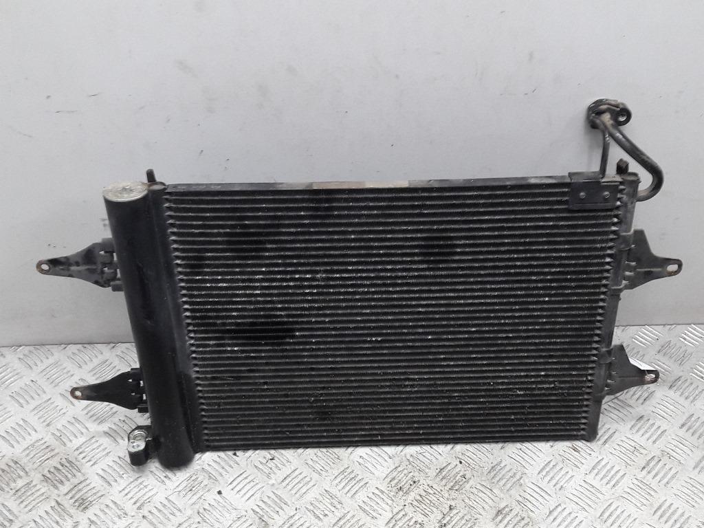 радиатор кондиционера Skoda Fabia mk1 (6Y) 2000, 1.4 л., бензин, МКПП, синий, универсал, 6Q0820411K