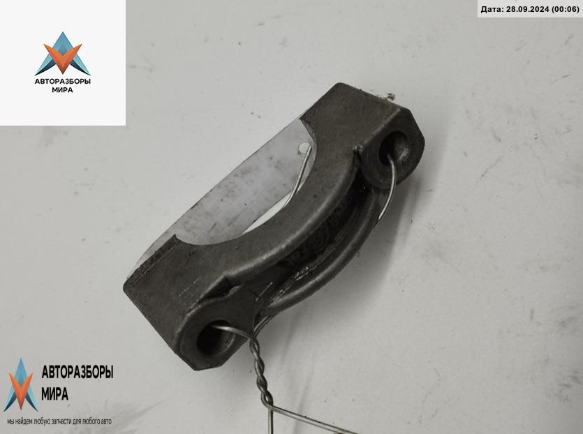 постель распредвала (бугель) Audi A6 4B/C5 1999, 2.5 л., дизель, МКПП, синий, универсал, 451B - фото №1