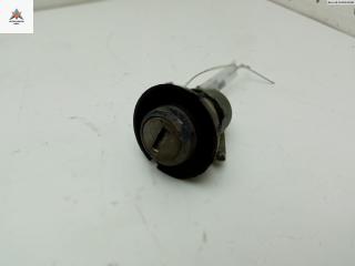 Личинка замка багажника Fiat Punto 1 поколение 1997, 1.1 л., бензин, МКПП, красный, хетчбэк 5 дв.